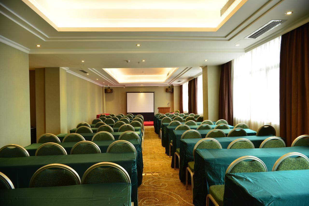 שנג'ן Spring Bay Boutique Hotel מראה חיצוני תמונה