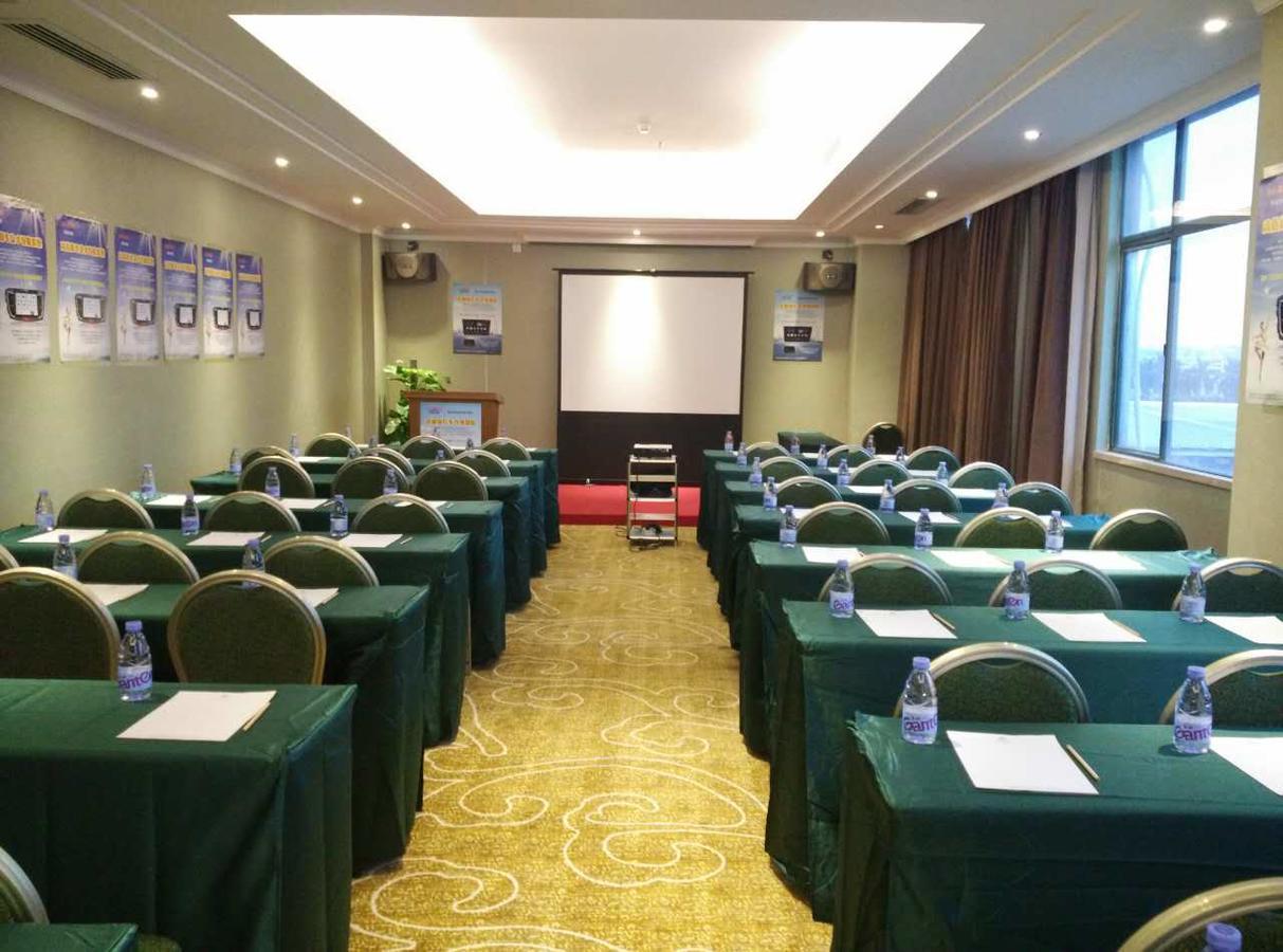 שנג'ן Spring Bay Boutique Hotel מראה חיצוני תמונה